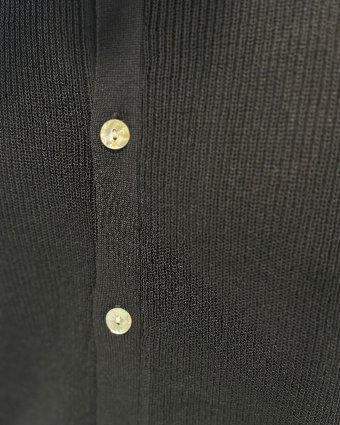 Camicia in filo nera