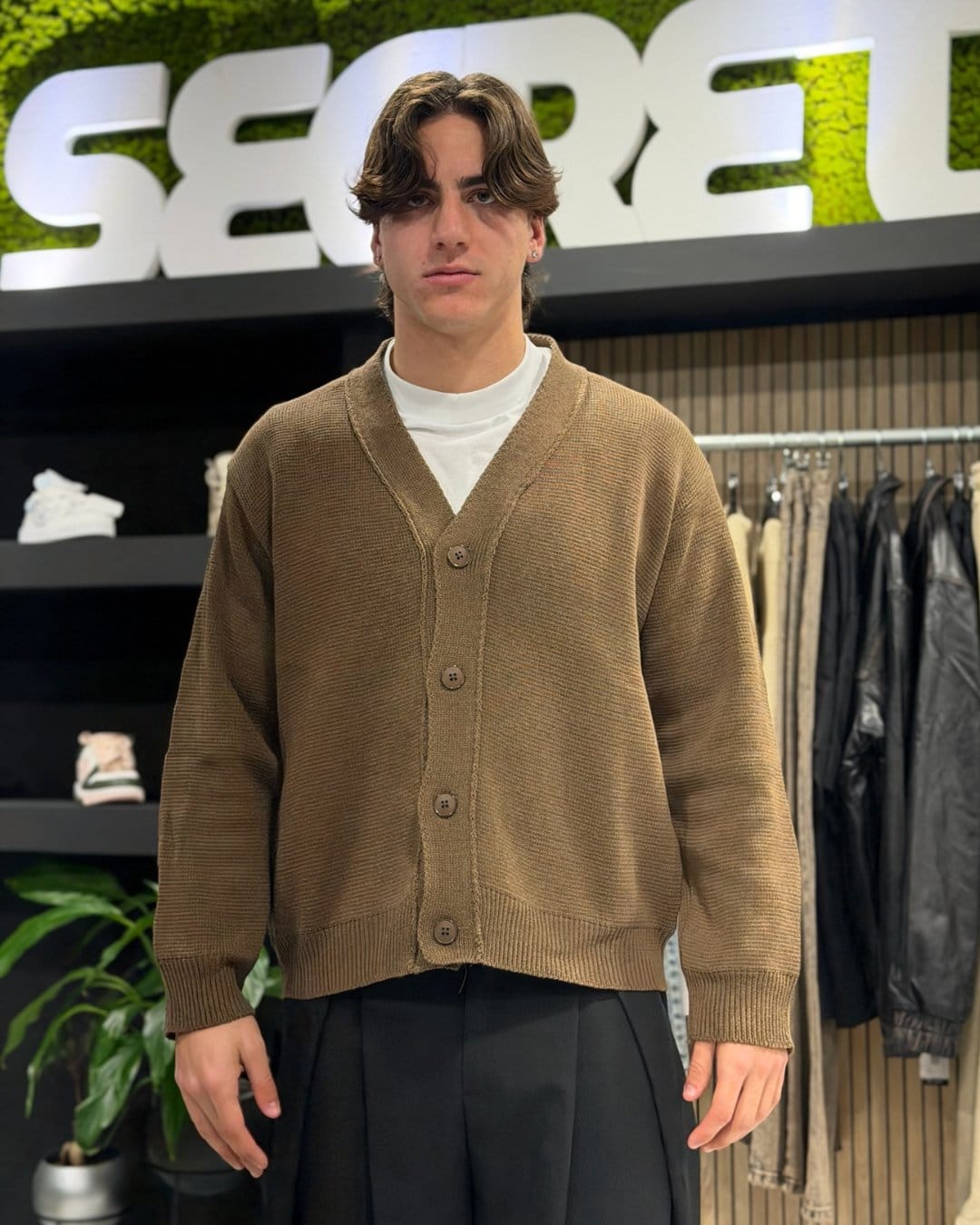 Cardigan brown