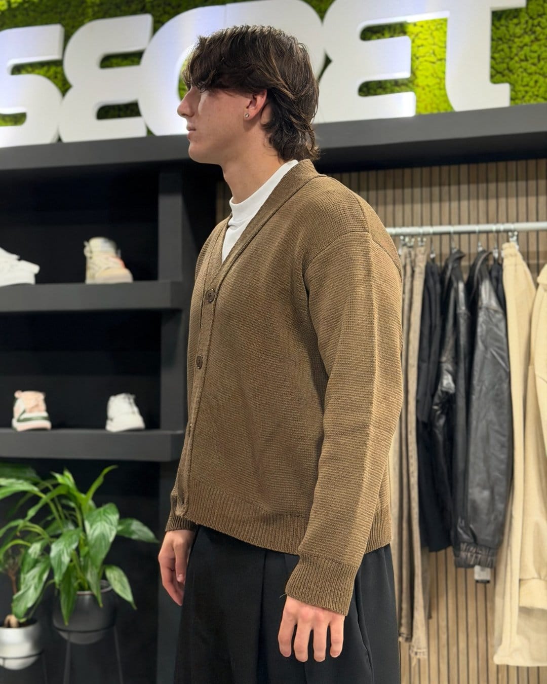 Cardigan brown