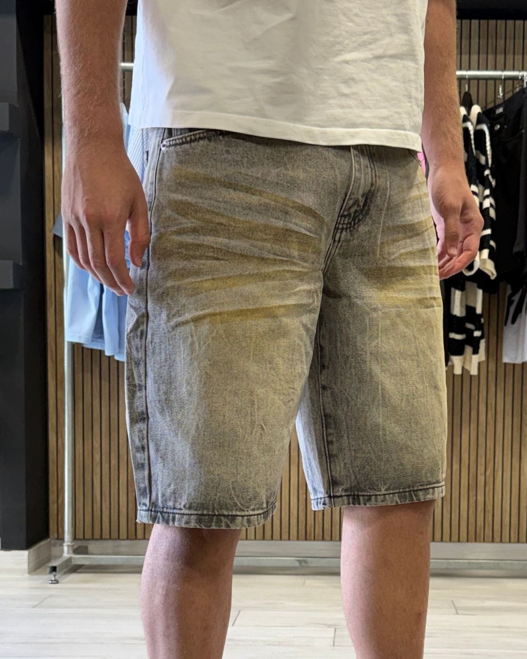 Jeans bermuda washed grey