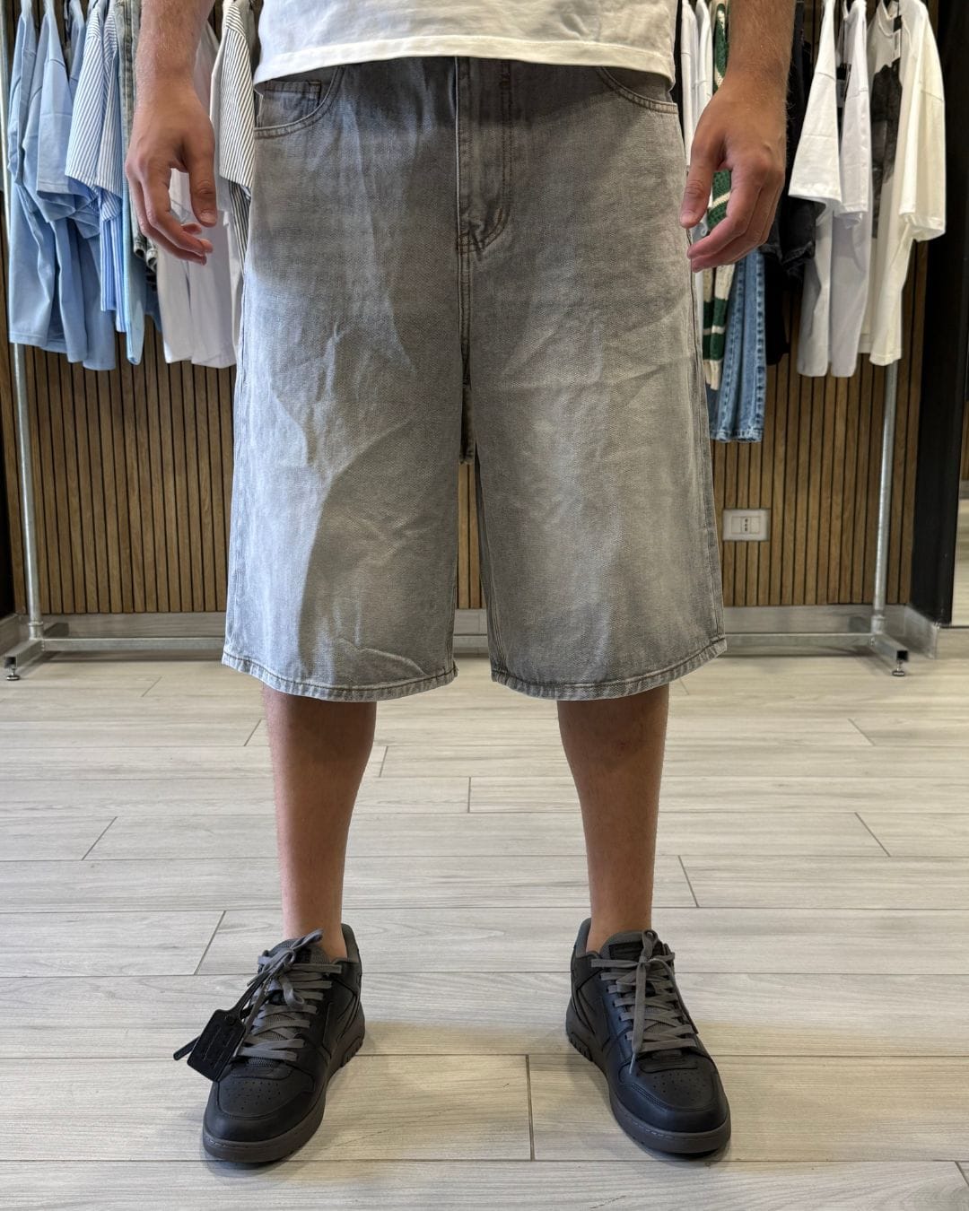 Jeans bermuda basic grey