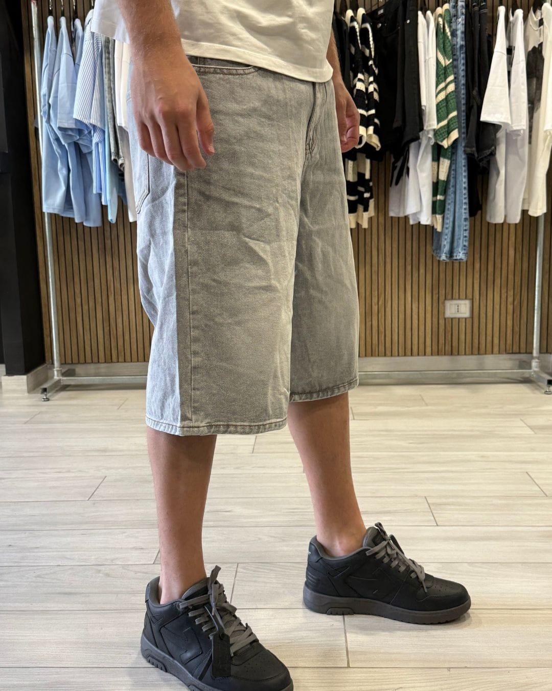 Jeans bermuda basic grey