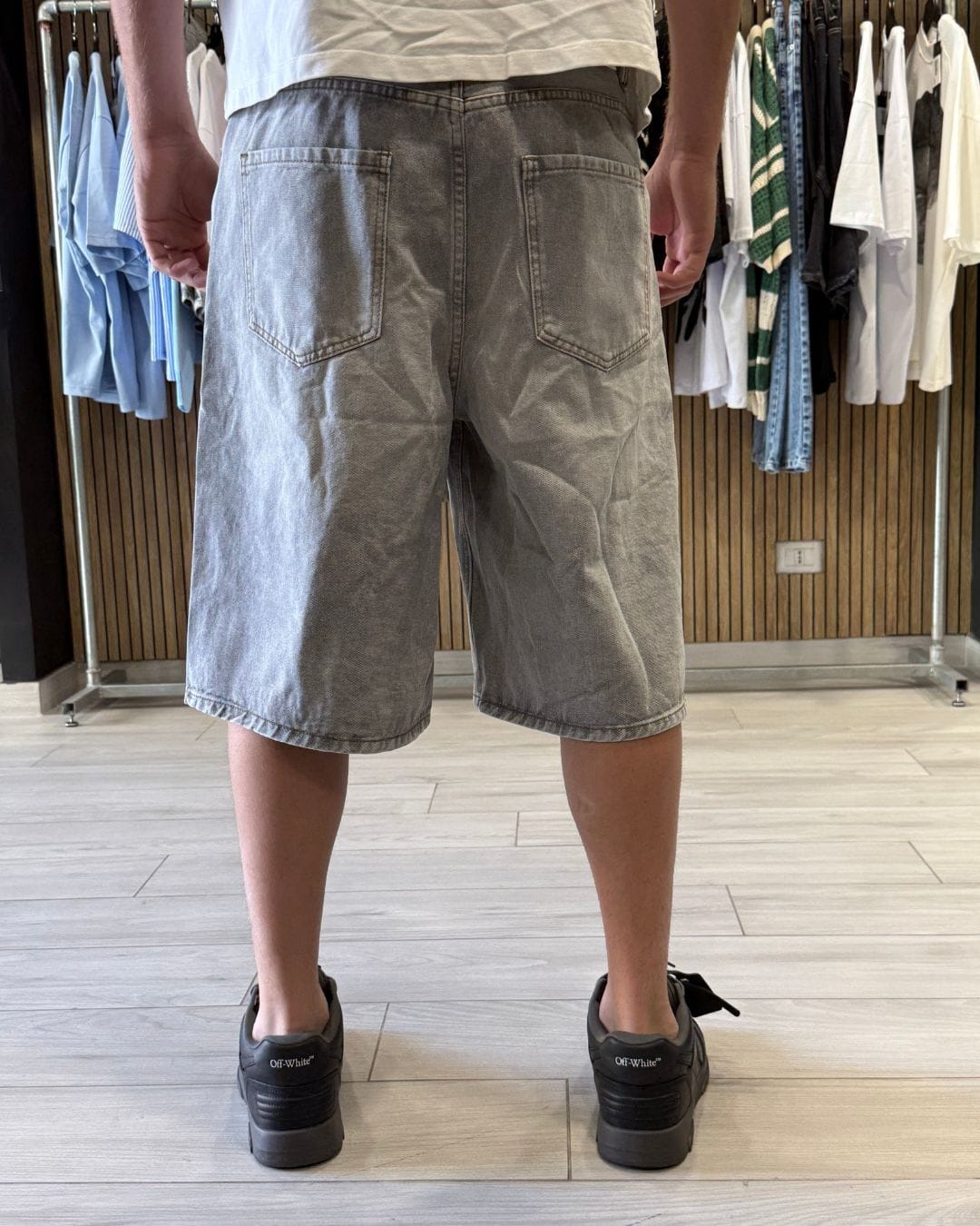 Jeans bermuda basic grey