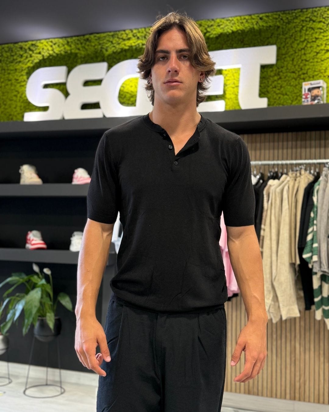 Maglia serafino nera