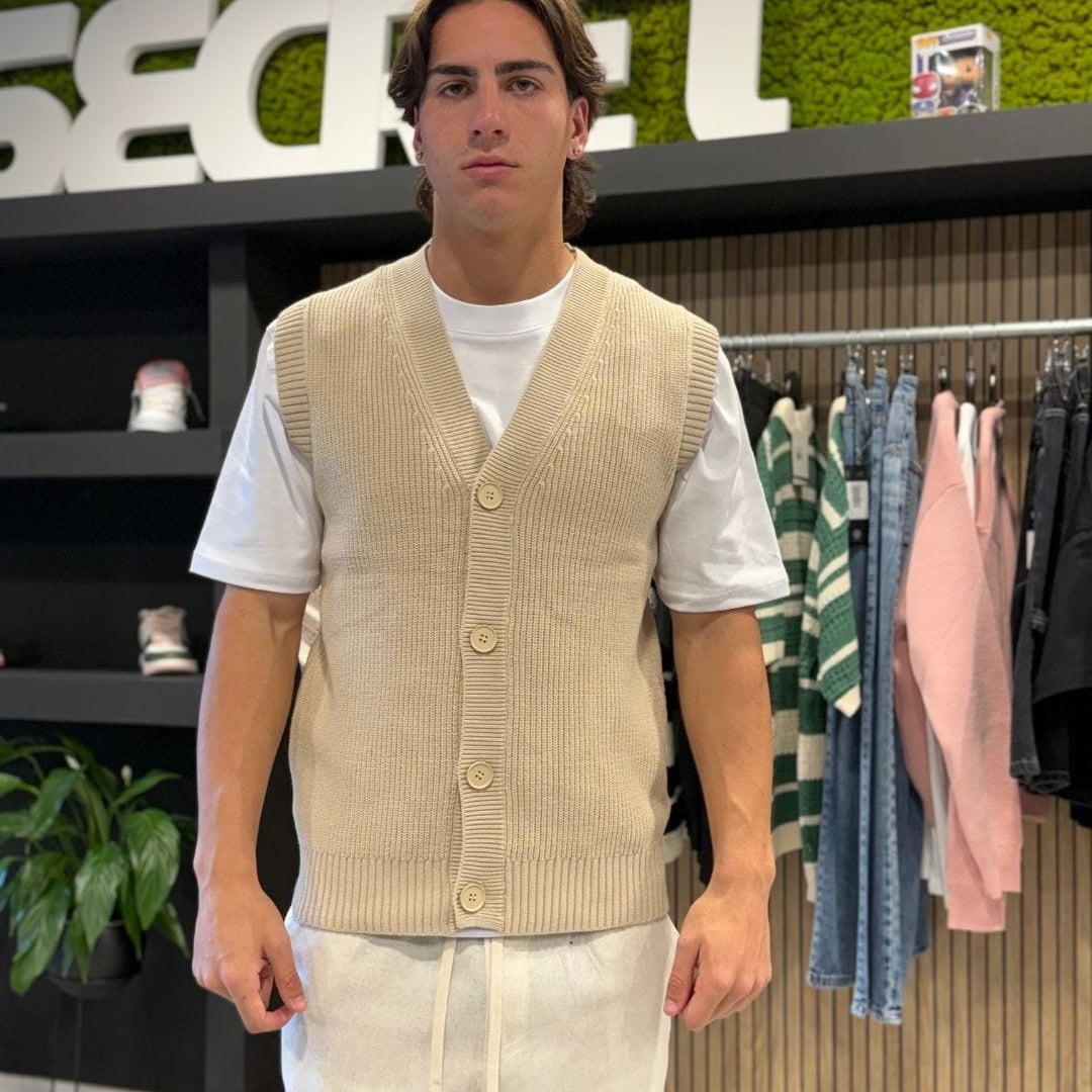 Cardigan smanicato beige