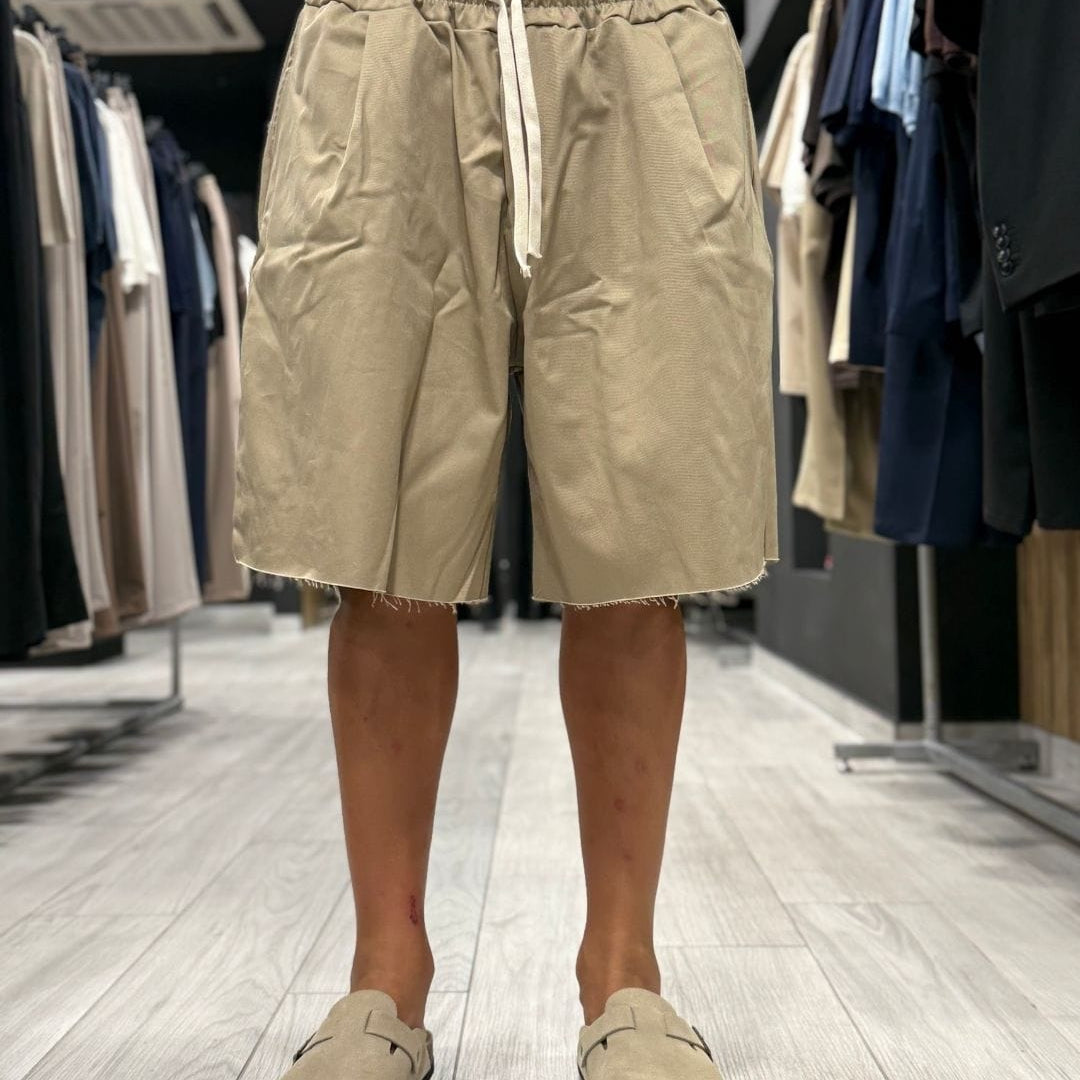 Bermuda con pinces beige