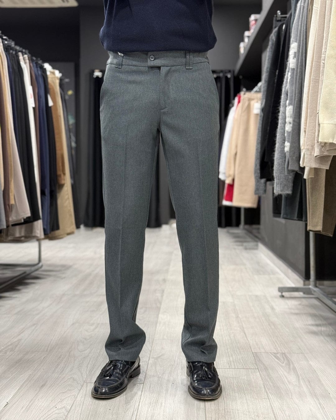 Panta zero negativo grigio